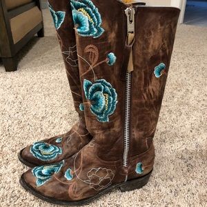 Size 8.5 Old Gringo Boot
